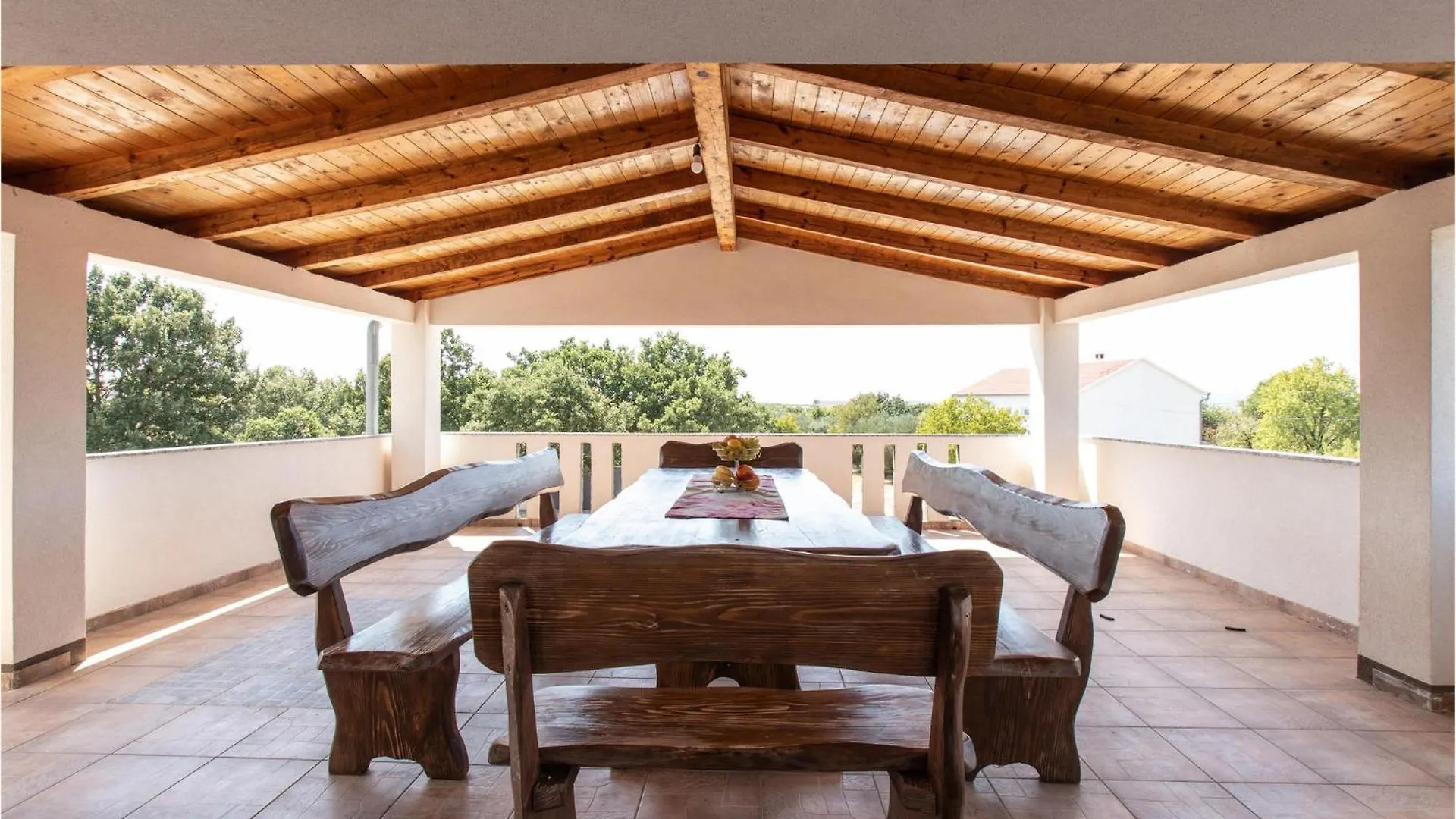 Stunning Home In Podlug With Wifi 0*,