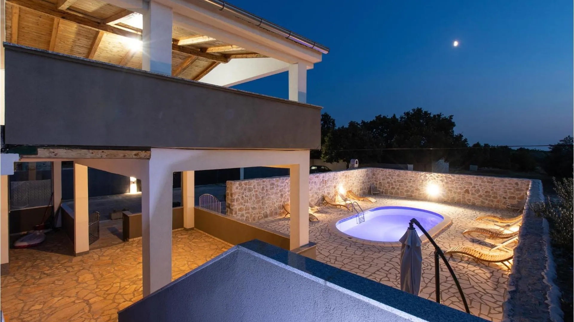 Stunning Home In Podlug With Wifi Holiday home